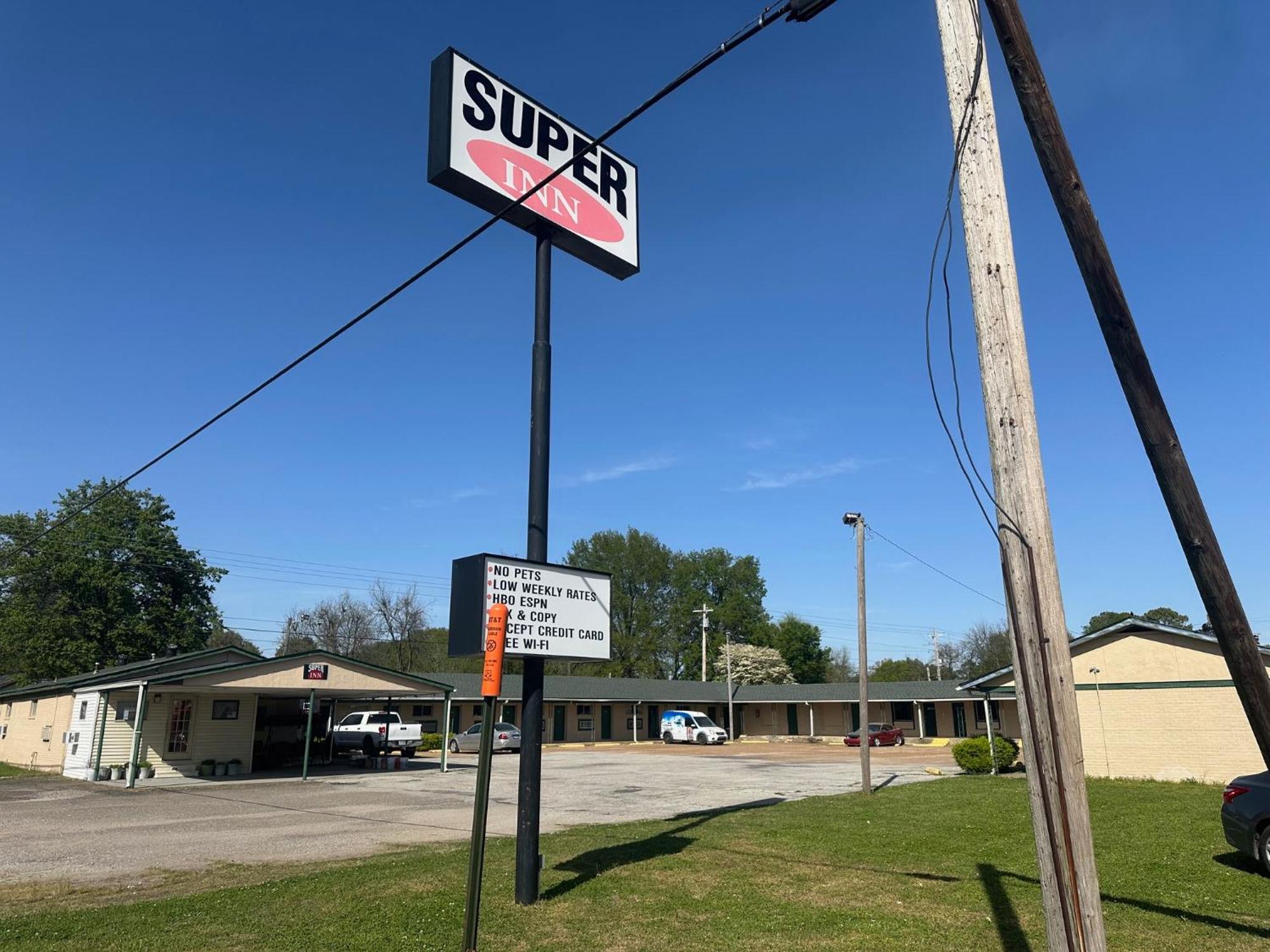 Super Inn Newport Exterior foto
